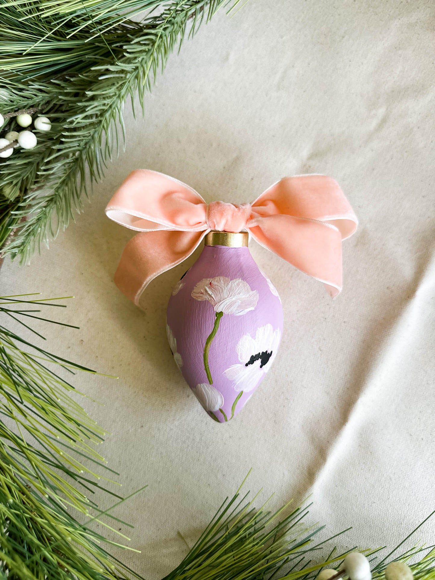 2025 Hand Painted Ornament - Ceramic 009