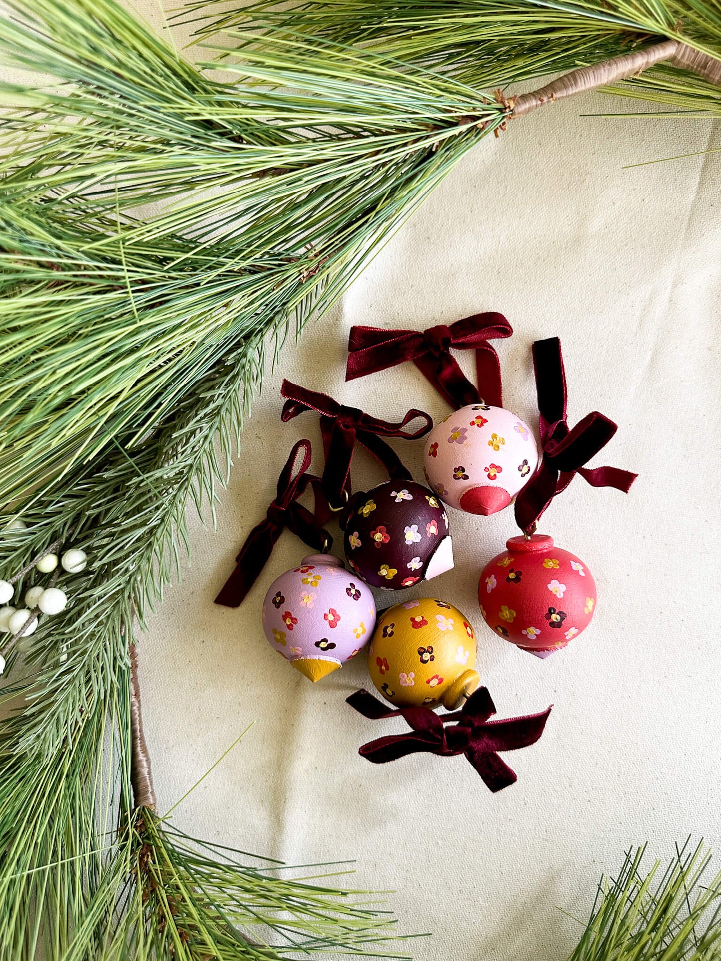 2025 Mini Ornament Set